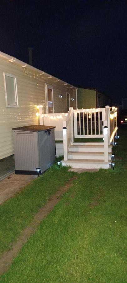 Kinmel Bay I & K Static Caravan Hire Sited On Winkups Towyn North Wales With Free Wi-Fi And Netflix מראה חיצוני תמונה