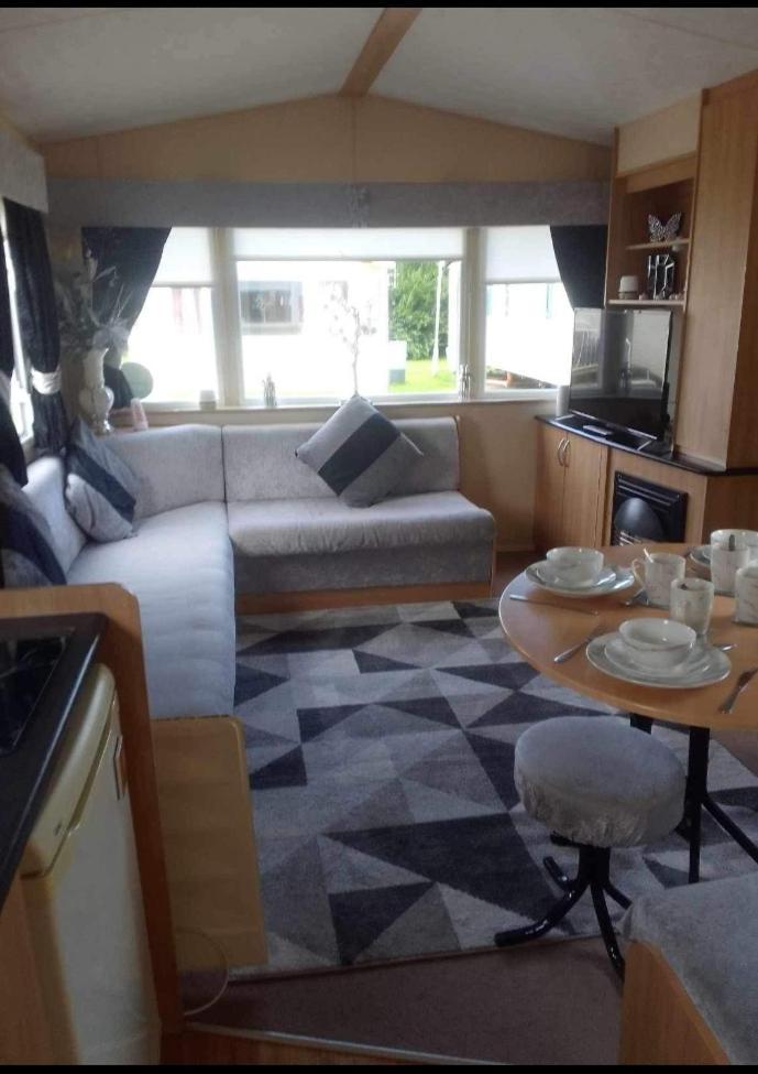 Kinmel Bay I & K Static Caravan Hire Sited On Winkups Towyn North Wales With Free Wi-Fi And Netflix מראה חיצוני תמונה